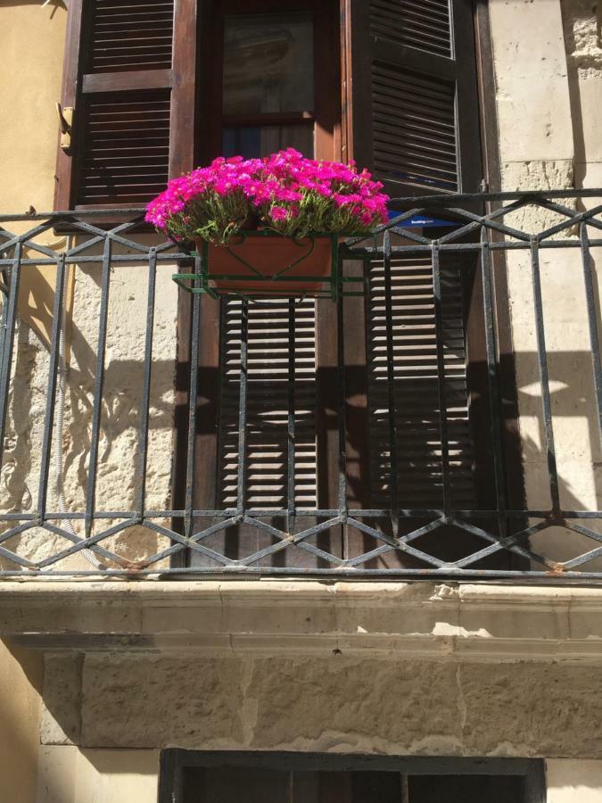Il Sipario Palazzo Accolla Apartment Syracuse Bagian luar foto
